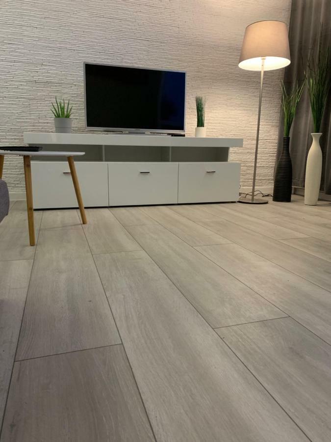 Appartement Apartament Zelazna 11 à Stary Toruń Extérieur photo